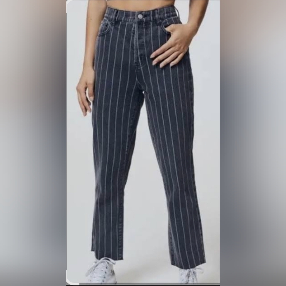 PacSun Window Pane Striped Mom Jean Size 25